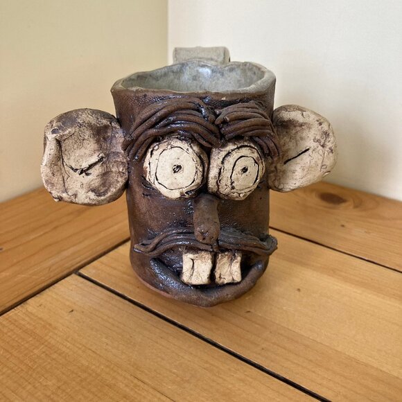 Ugly Face Buck Tooth Stoneware Mug Ceramic Pottery Cup with Handle 4" tall - Picture 2 of 8